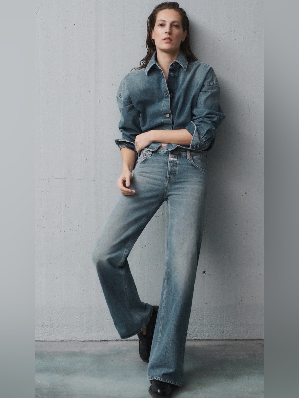 Closed Wide-Leg High-Rise Jeans in Faded Blue Denim